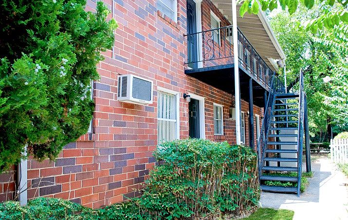 2nd image of 761 Wylie St SE APT 1