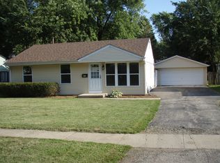 457 Margaret Ter, Cary, IL 60013