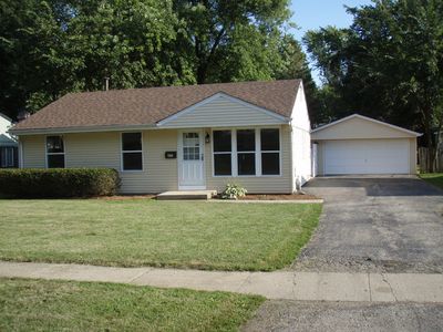 457 Margaret Ter, Cary, IL, 60013