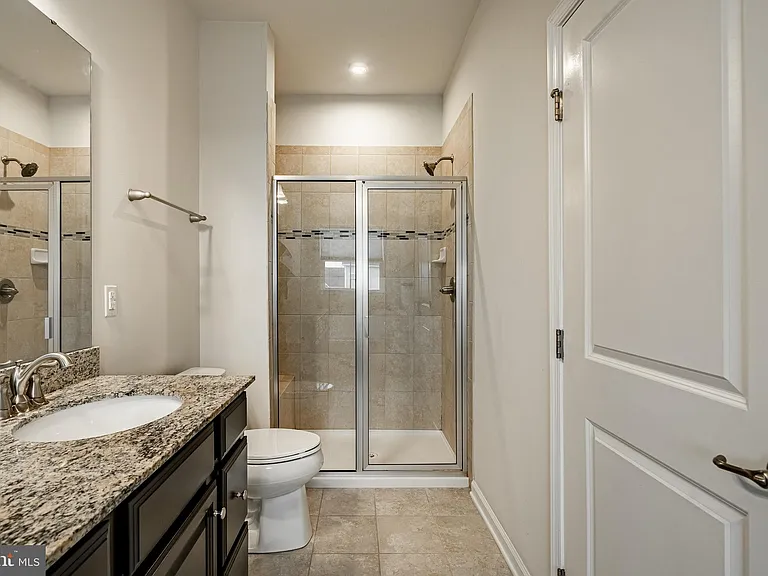 300 Blue Welsh St — Photo 27