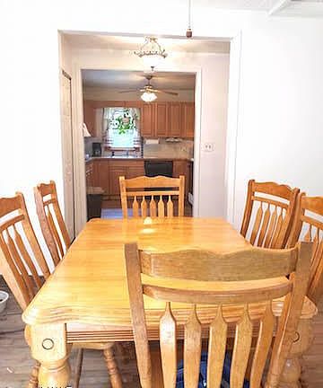 4-Dining into Kitchen