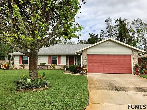 3rd image of 557 Sandy Oaks Blvd