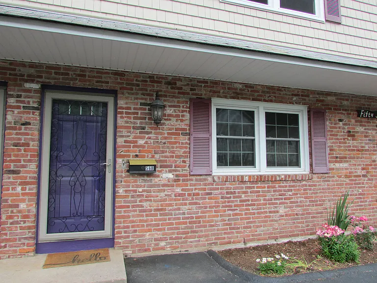 56 Marine St #B — Photo 1