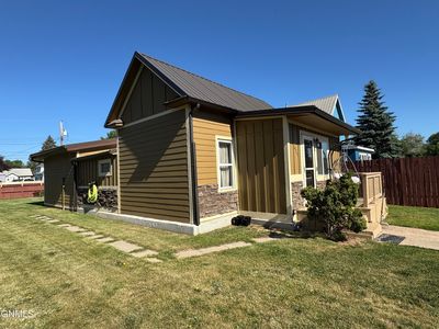 423 5th Ave W, Williston, ND, 58801