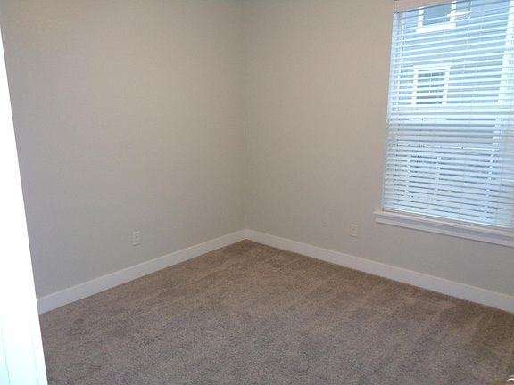 4th image of 14492 S Quill Dr #L-201