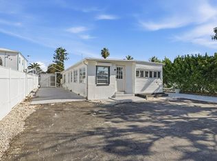 657 Palm Ave E, Goodland, FL 34140