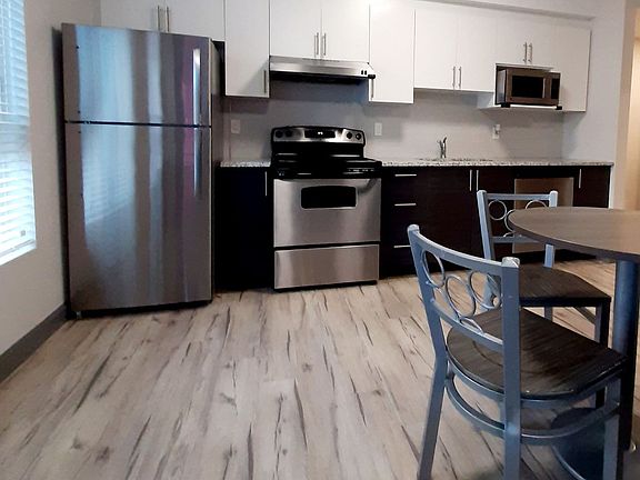 2nd image of 258 Sunview St #133
