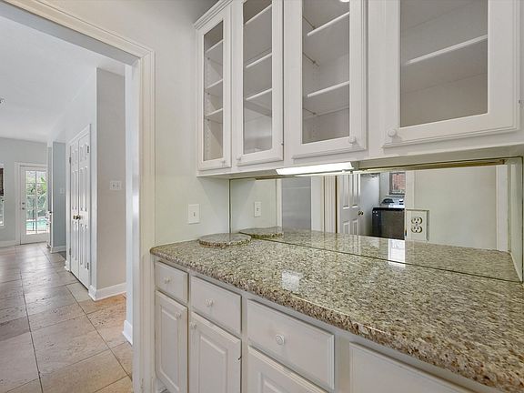 5th image of 14119 Scarborough Fair St