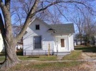 518 S Elm St, Monroe City, MO 63456
