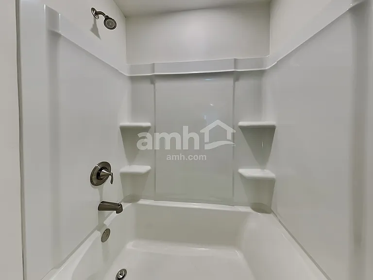 600 Lake Vista Ct — Photo 22
