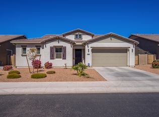 1160 E Knightsbridge Way, Gilbert, AZ 85297