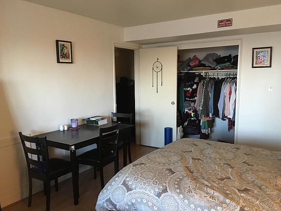 2nd image of 1567 N Colonial Ter APT 105
