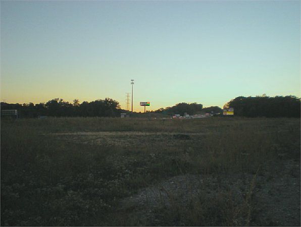 2nd image of 8489 Hilltop Dr