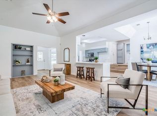 2132 Northcrest Dr, New Braunfels, TX 78130