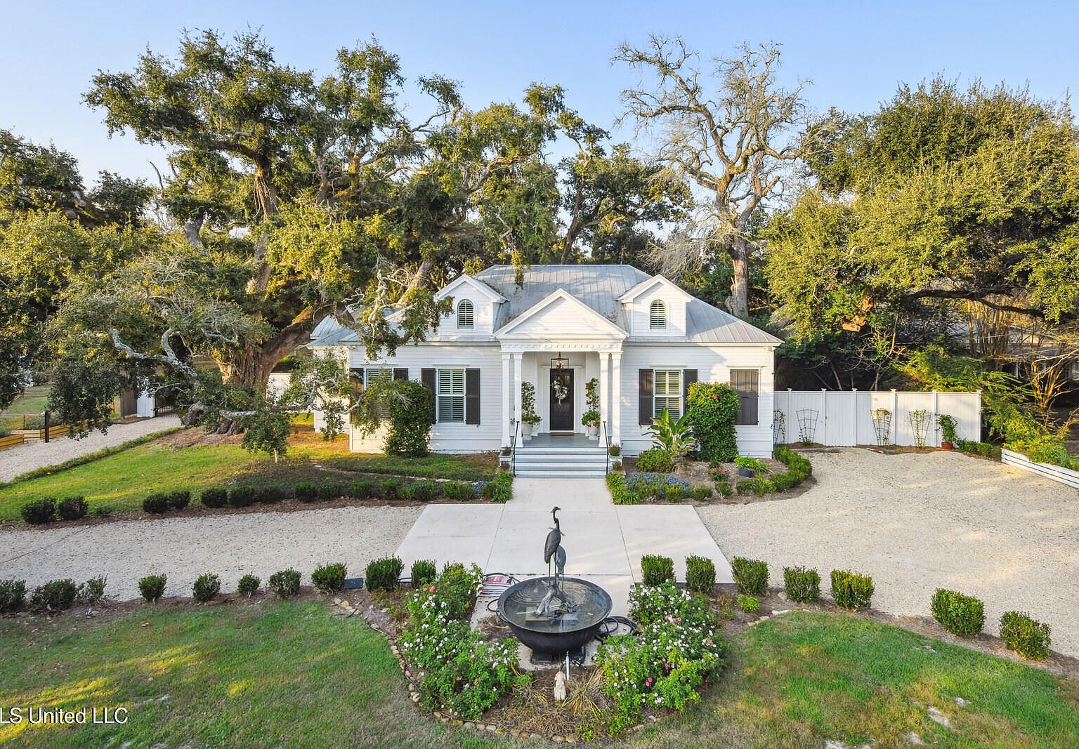 619 E 2nd St, Pass Christian, MS 39571 | Zillow