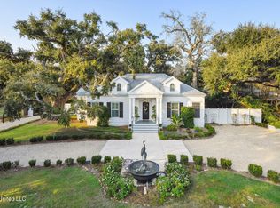 619 E 2nd St, Pass Christian, MS 39571
