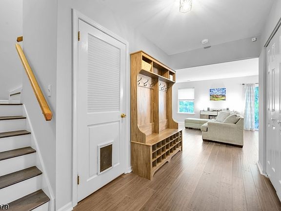 4th image of 154 Vista Dr BLDG 5 #154H