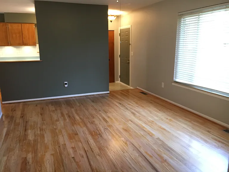 3160 Fernwood Ave — Photo 12