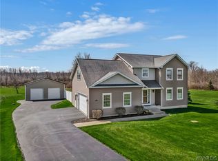 7060 Salt Rd, Clarence Center, NY 14032