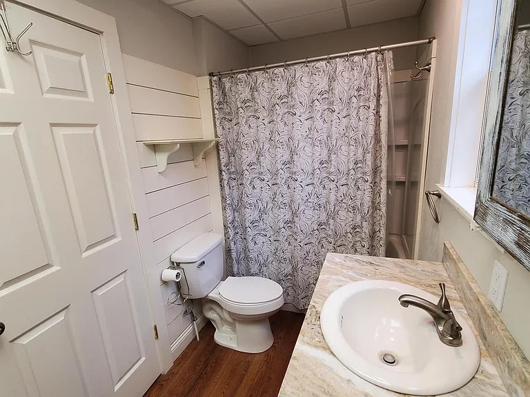 2321 E Milton Ave #B — Photo 9