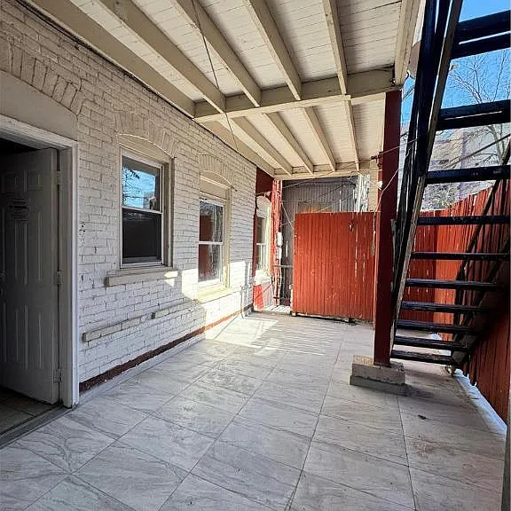 120 N 4th St #2 — Photo 9