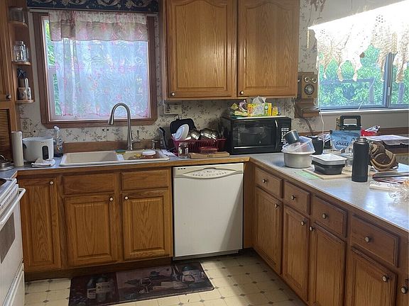3rd image of 15212 14th Avenue S