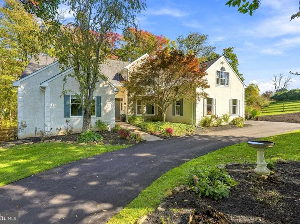 335 Ridley Creek Ln, West Chester, PA 19380