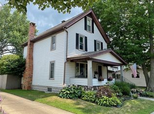 617 2nd St NW, New Philadelphia, OH 44663