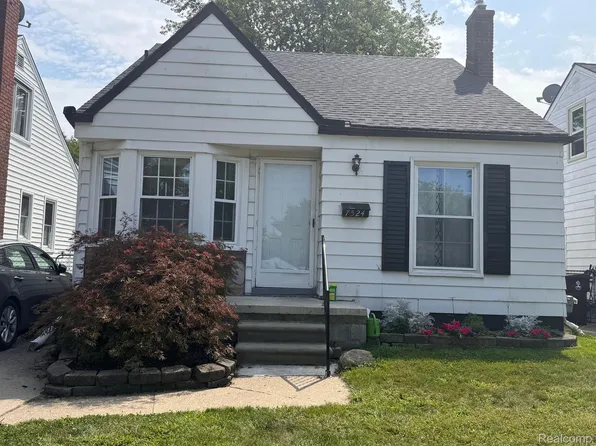 7524 Sterling St, Center Line, MI 48015