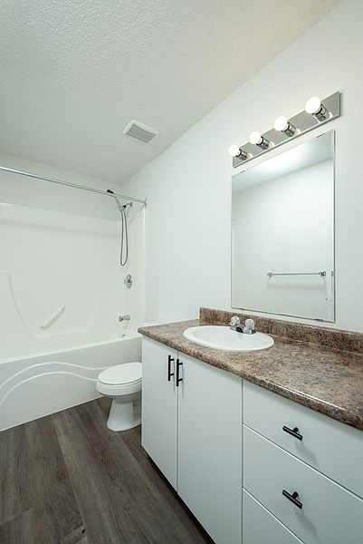 Spruce Grove Apartment for rent - 2 Bedrooms — photo 75