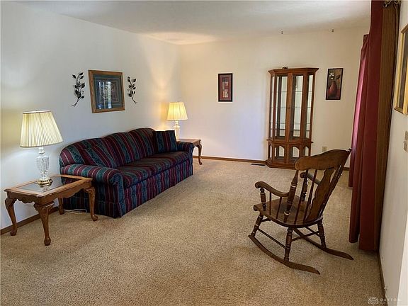 2nd image of 1313 Waterbury Pl