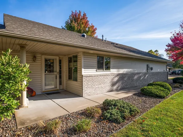 20404 Pondview Cir, Rogers, MN 55374