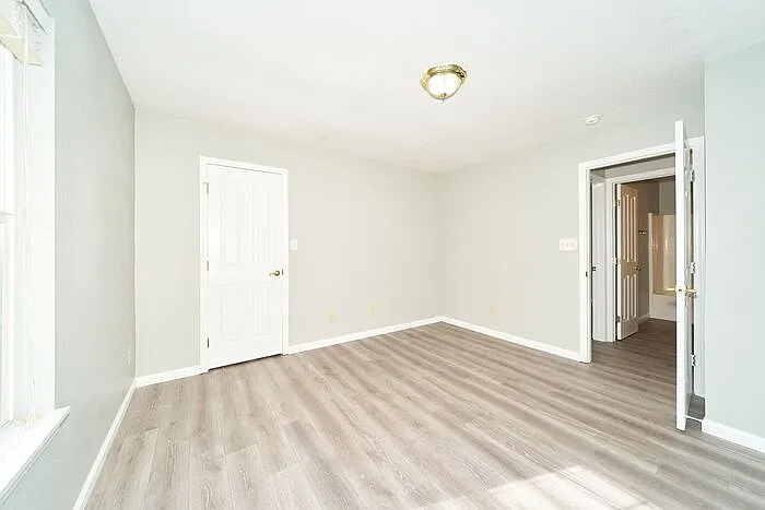 8335 Eagles Nest Dr — Photo 6