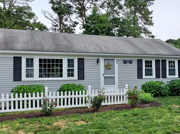 21 Barry Lane, South Dennis, MA 02660