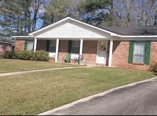 305 N Pine St, Brewton, AL 36426