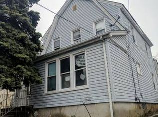 10935 216th St #2B, Queens Village, NY 11429