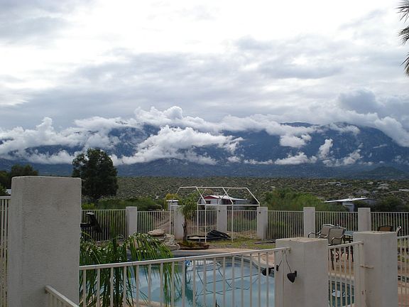 Pool and mountain views