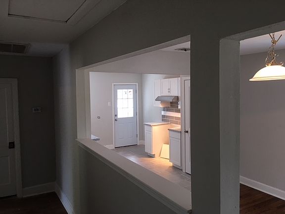 4th image of 418 S Audubon Dr
