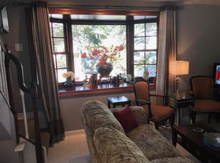 72 Cliff St, Staten Island, NY 10305