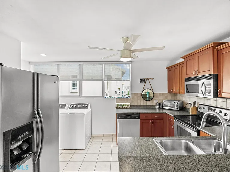 203 Avenida Laguna #431 — Photo 9