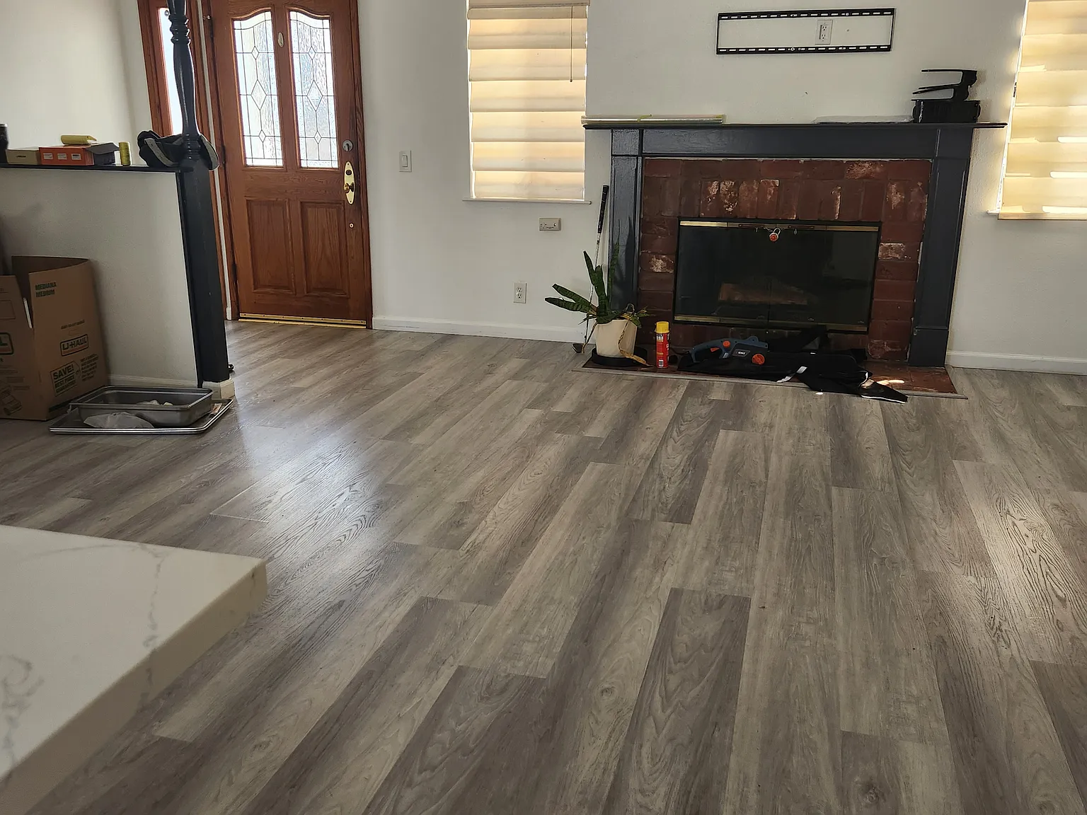 3 bed, 1975 sqft, $4,426 — Photo 3