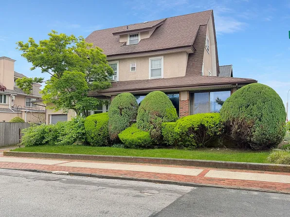 3829 38th Bch, Brooklyn, NY 11224