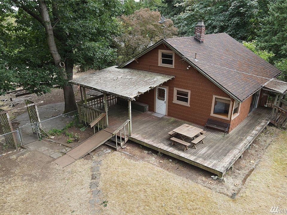 1st image of 11822 31st Pl NE