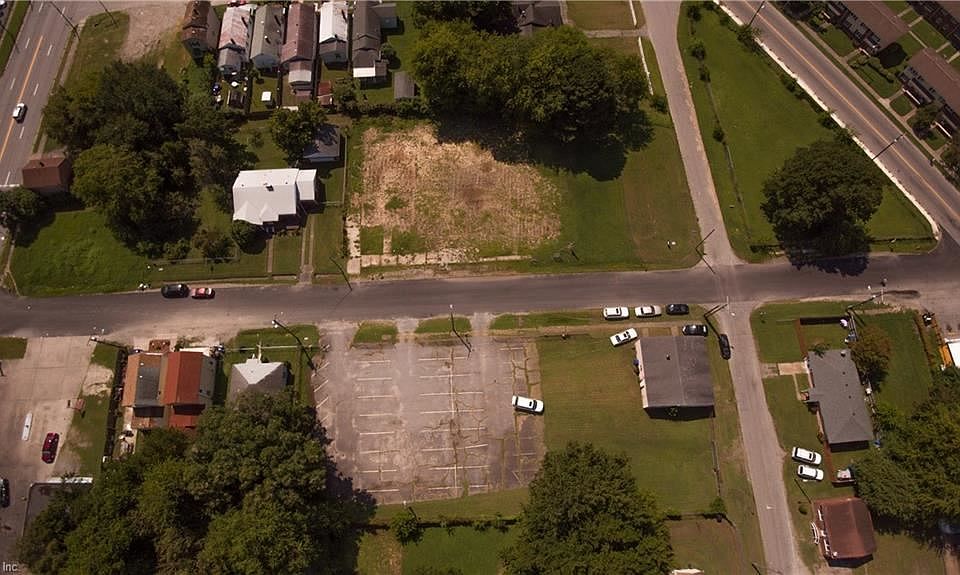 1st image of 2701 Columbus Ave
