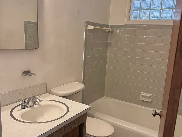 5813 Edwards Ave — Photo 7