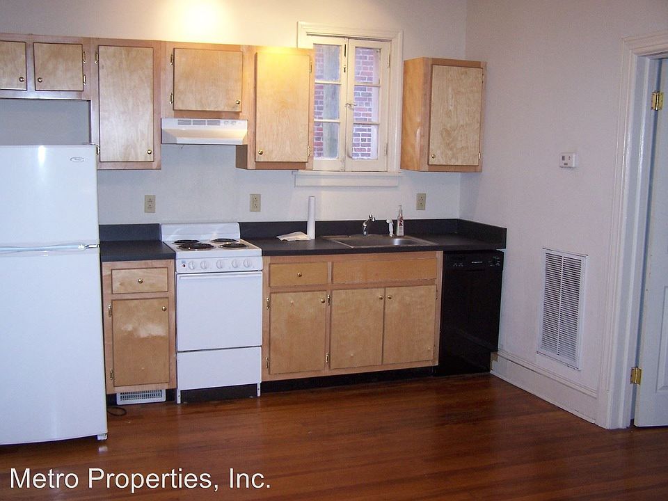 1st image of 200 W Franklin St APT 5