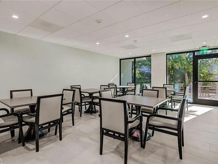 10851 Gulf Shore Dr #502 — Photo 30