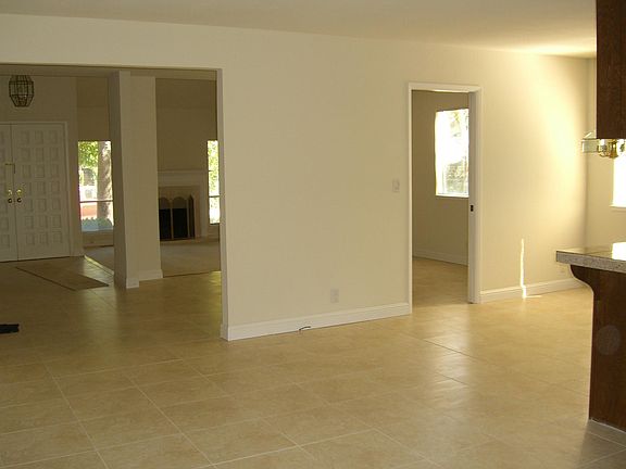 Entry way   Open Floor Plan
