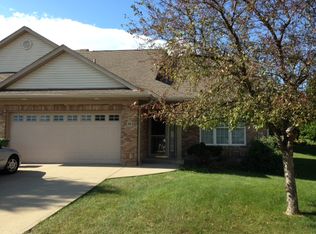 95 Arbor Hill Cir, Iowa City, IA 52245