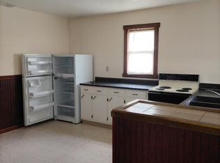 95 Hall St, Akron, OH 44303